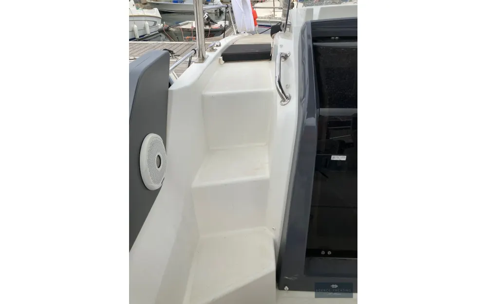 slider 6 Beneteau Flyer 7.7 SUNdeck