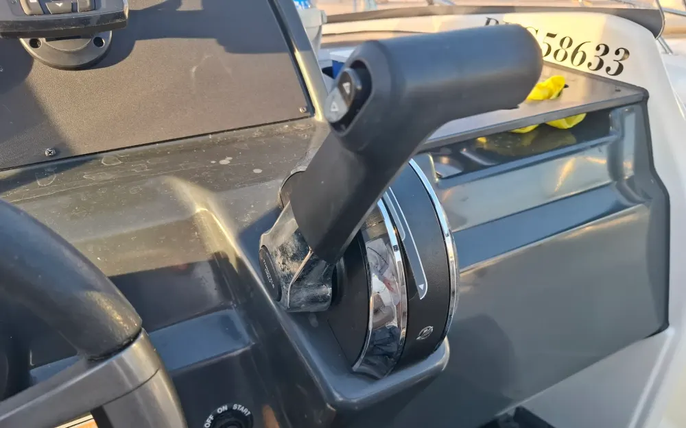 slider 14 Quicksilver Activ 605 Open