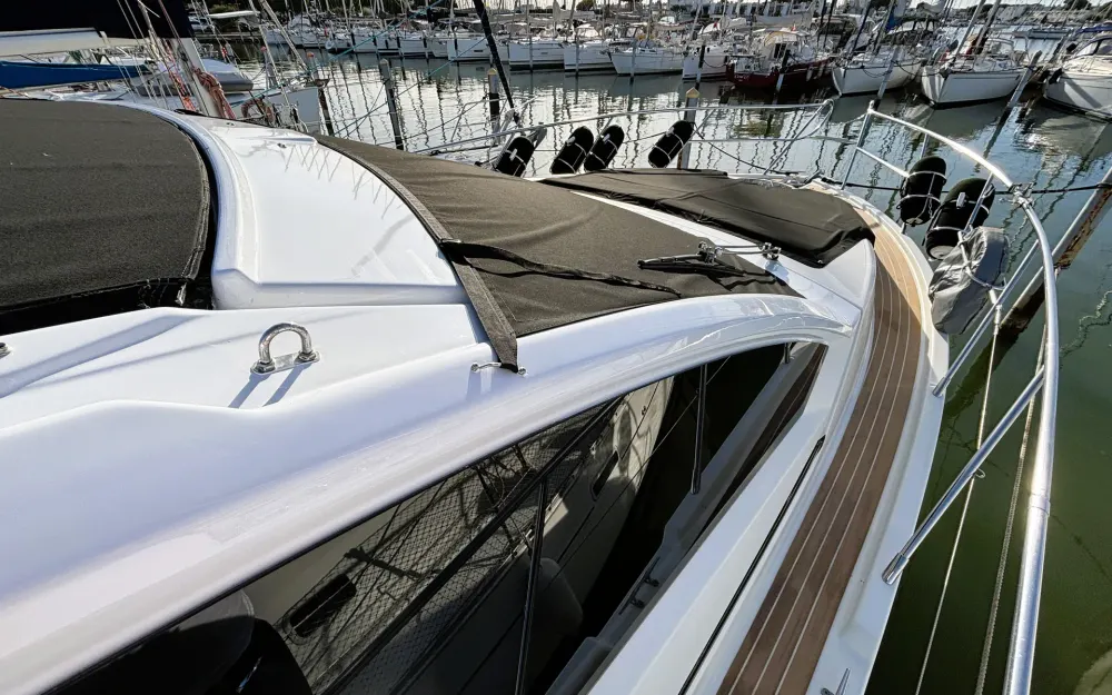 slider 3 Cranchi M 38 Hard Top
