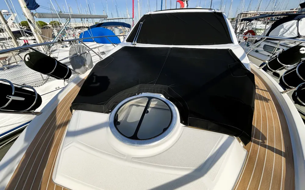 slider 5 Cranchi M 38 Hard Top