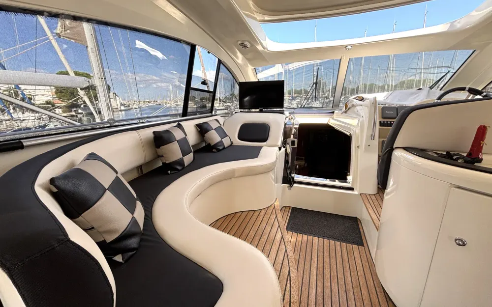 slider 16 Jeanneau Prestige 50 S