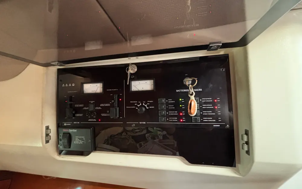 slider 30 Jeanneau Prestige 50 S