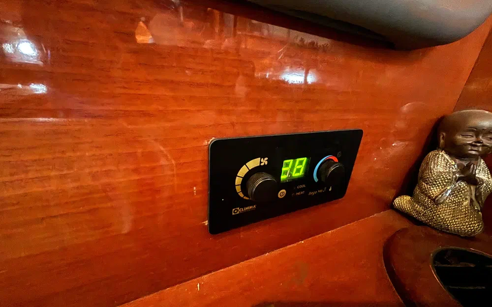 slider 34 Jeanneau Prestige 50