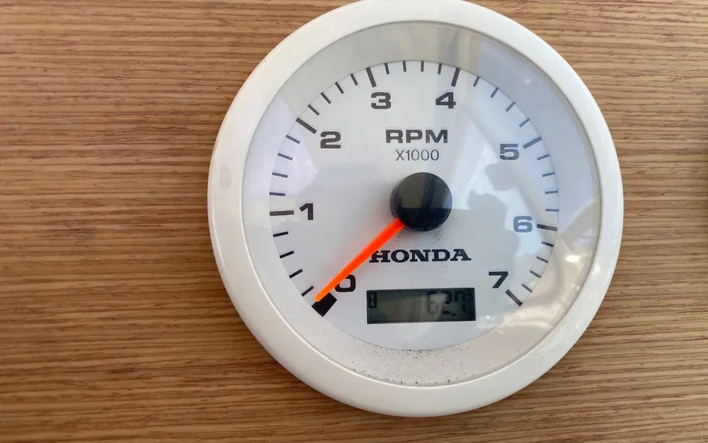 slider 11 Jeanneau Merry Fisher 725Legende