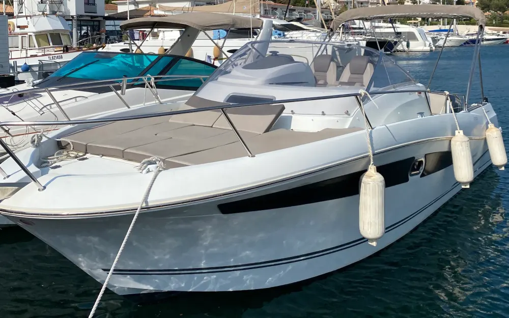 slider 33 Jeanneau Cap Camarat 8.5 WA