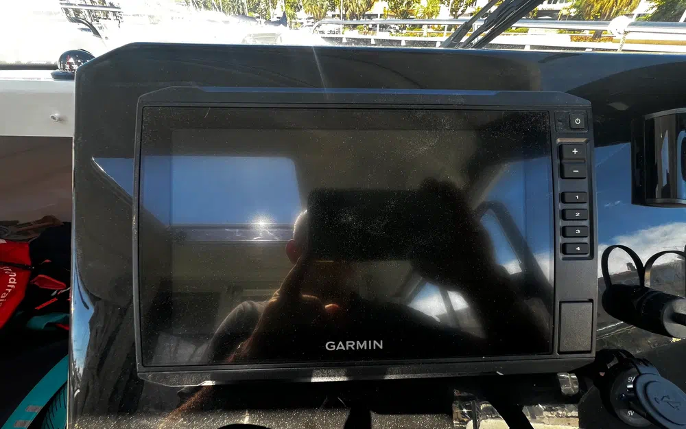 slider 25 Jeanneau Merry Fisher 695