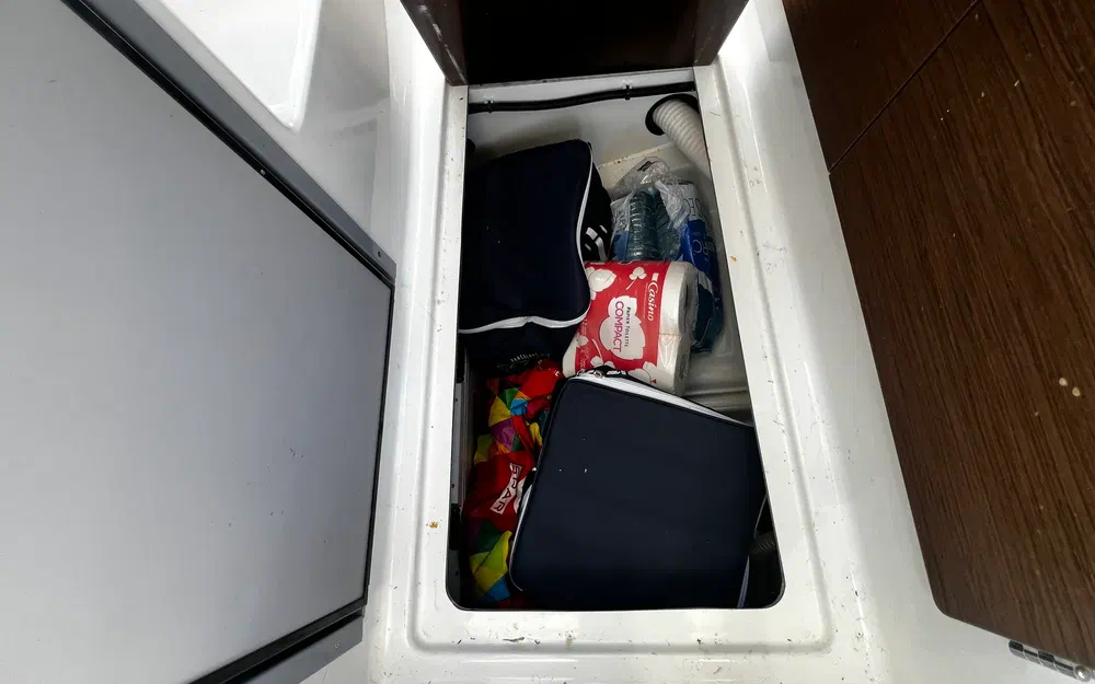 slider 30 Jeanneau Merry Fisher 695