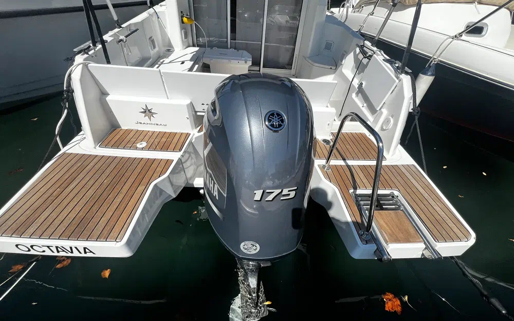 slider 44 Jeanneau Merry Fisher 695