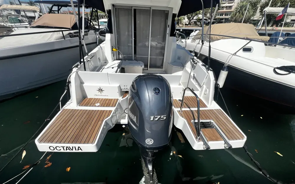 slider 43 Jeanneau Merry Fisher 695 Serie 2