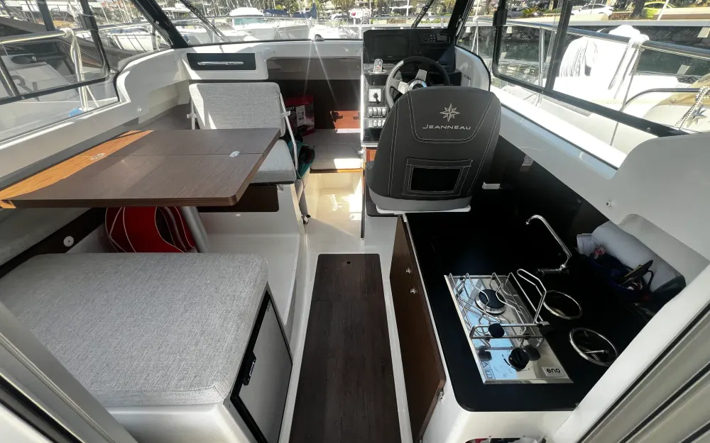 slider 7 Jeanneau Merry Fisher 695 Serie 2