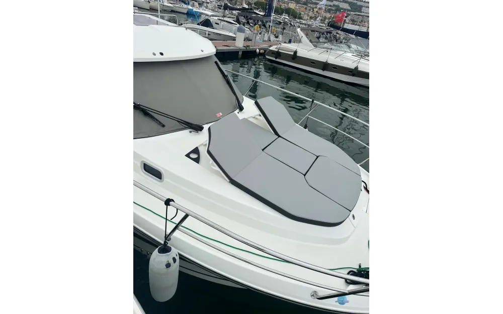 slider 26 Jeanneau Merry Fisher 1095