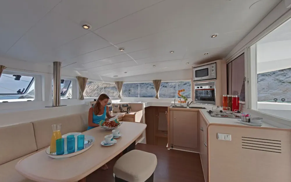 slider 13 Lagoon  400
