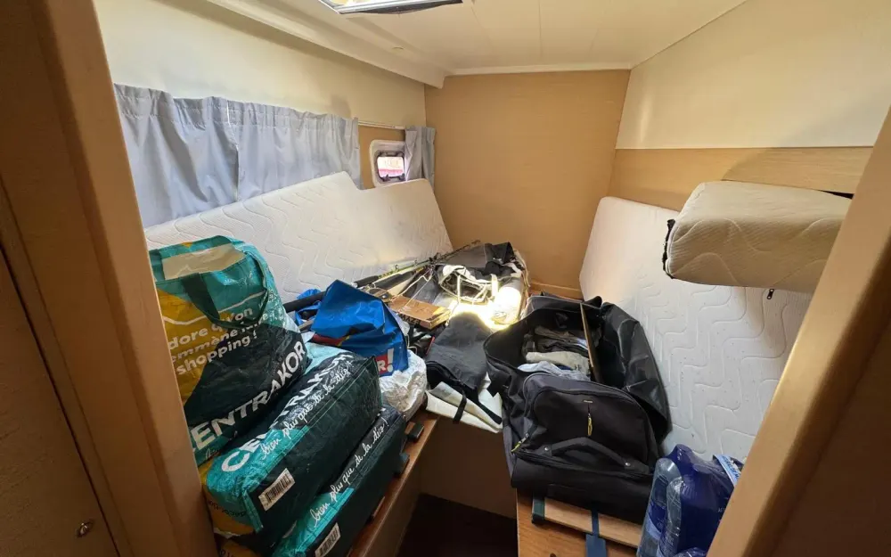 slider 31 Lagoon  400