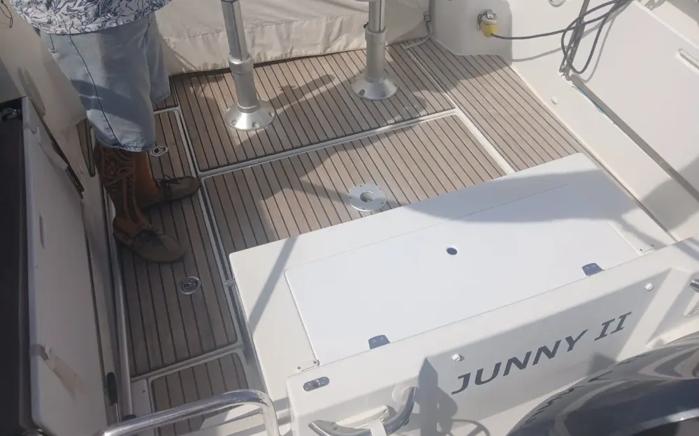 slider 4 Jeanneau Cap Camarat 7.5 WA