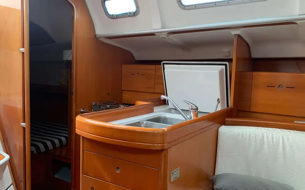 slider 19 Beneteau First 40.7