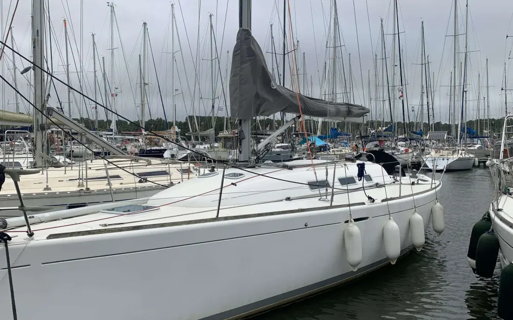 slider 2 Beneteau First 40.7