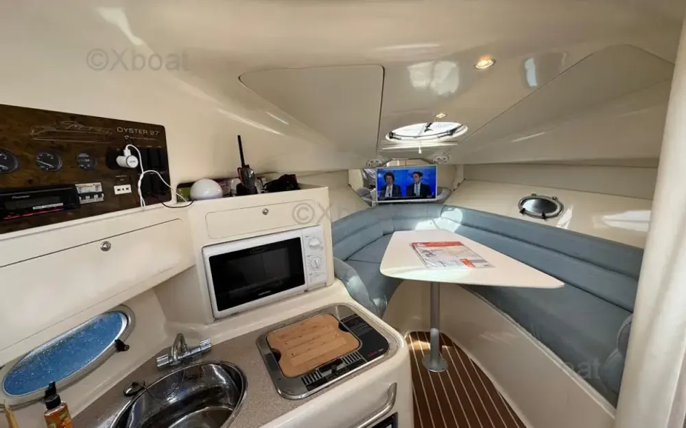 slider 5 Sessa Marine Oyster 27