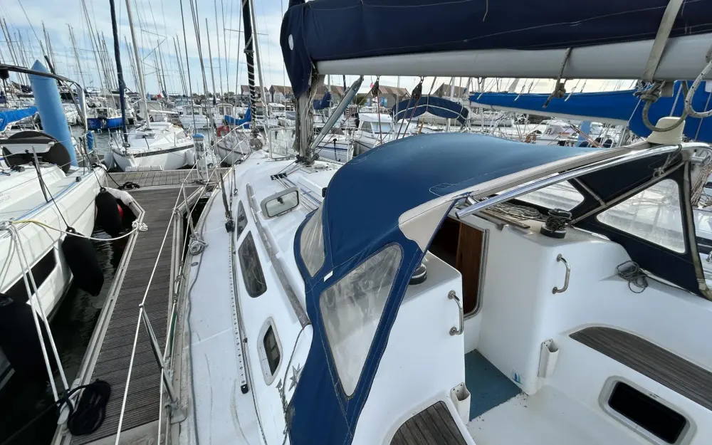 slider 12 Jeanneau Sun Odyssey 35