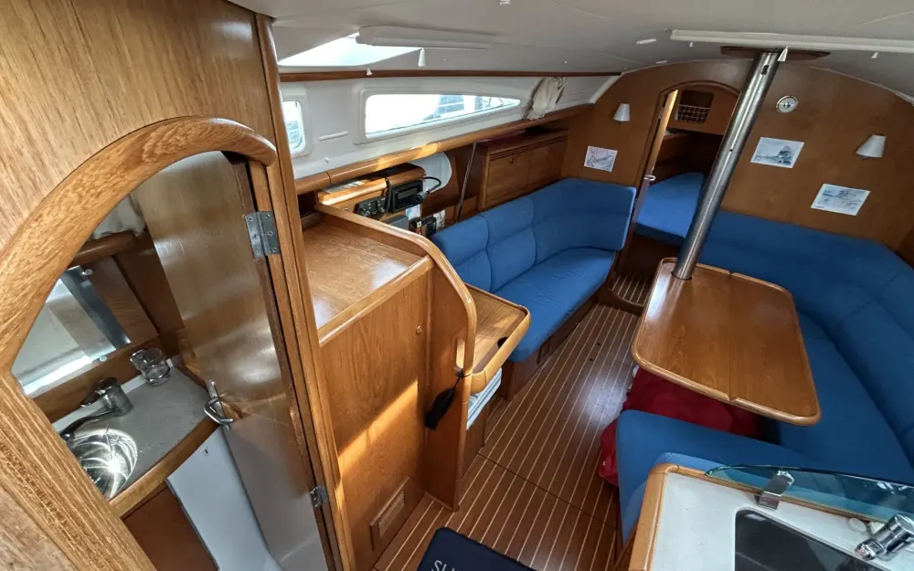 slider 2 Jeanneau Sun Odyssey 35