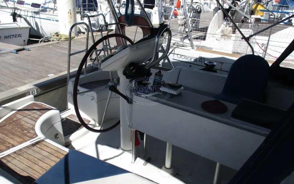 slider 4 Jeanneau Sun Odyssey 37