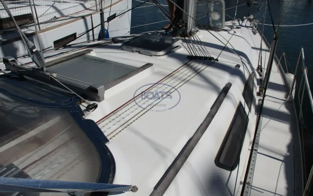 slider 6 Jeanneau Sun Odyssey 37