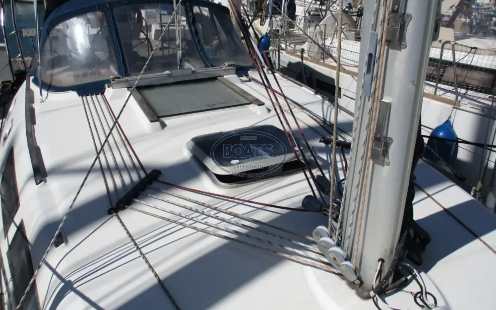 slider 8 Jeanneau Sun Odyssey 37