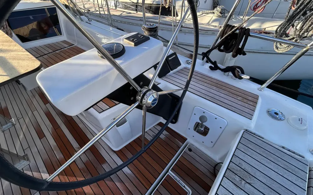slider 20 Dufour  360Grand Large