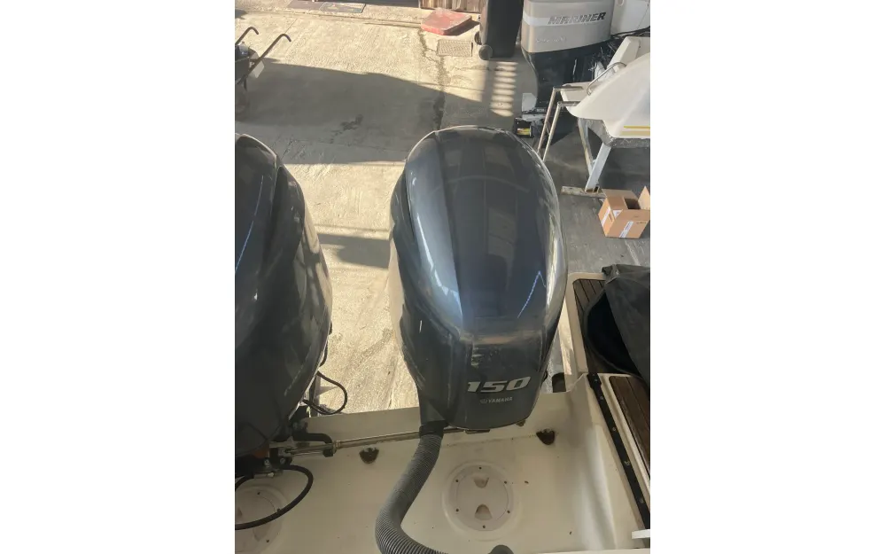 slider 9 Yamaha 150