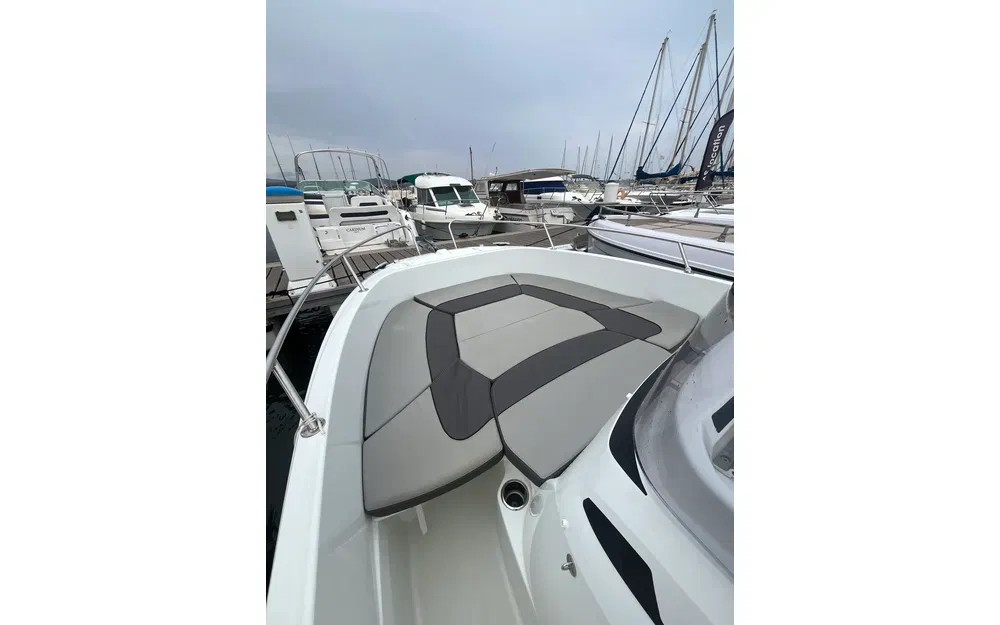 slider 8 Jeanneau Cap Camarat 6.5 CC