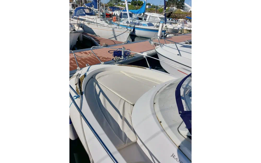 slider 2 Jeanneau Cap Camarat 625 WA