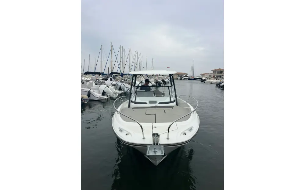 slider 10 Jeanneau Cap Camarat 7.5 WA Serie 3
