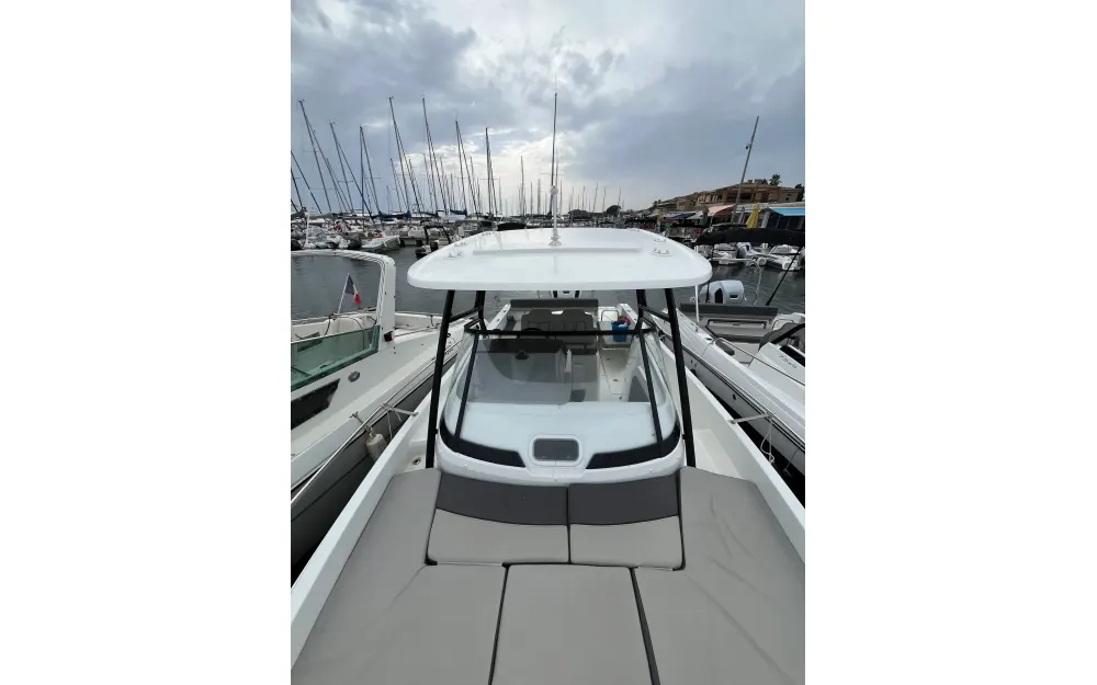 slider 15 Jeanneau Cap Camarat 7.5 WA Serie 3