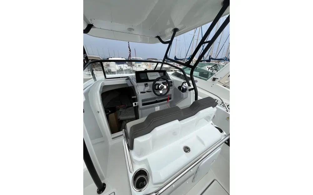 slider 17 Jeanneau Cap Camarat 7.5 WA