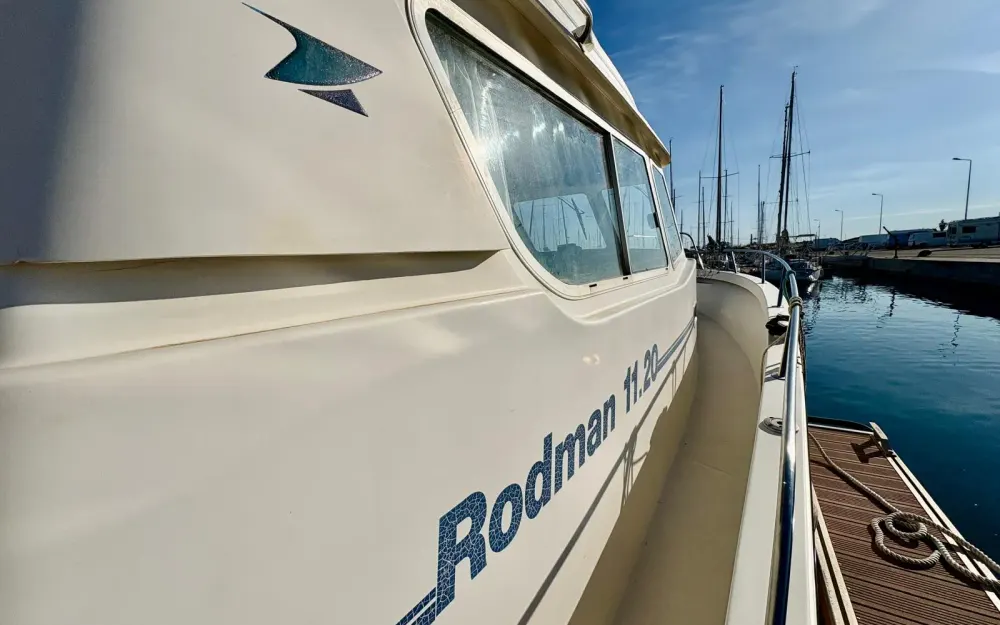 slider 6 Rodman  1120