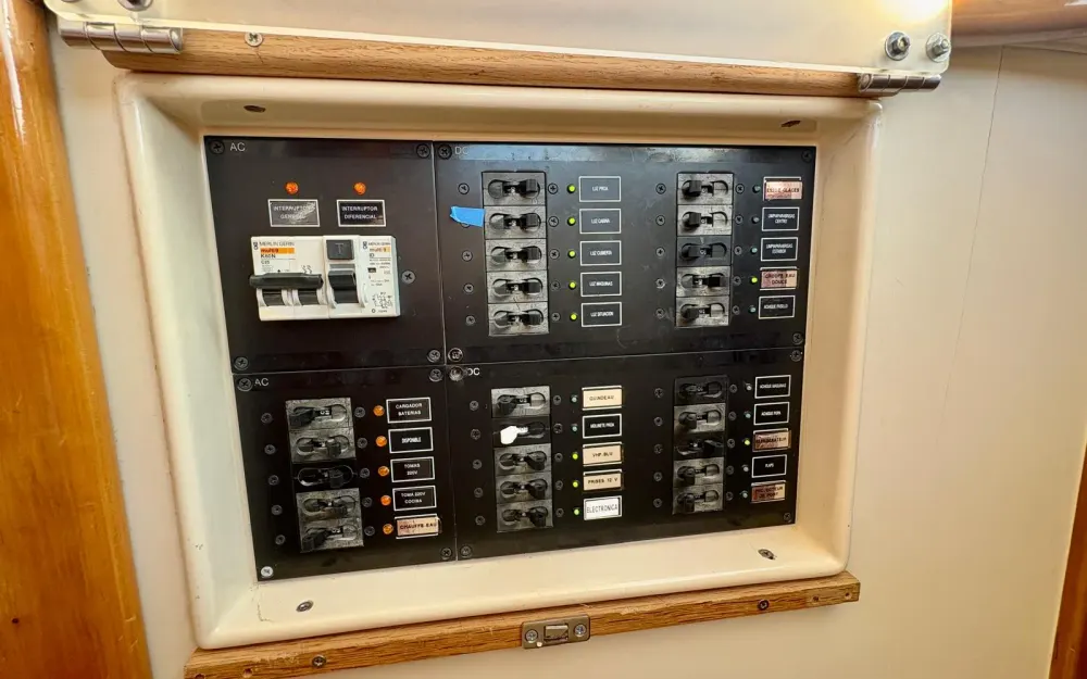 slider 22 Rodman  1120