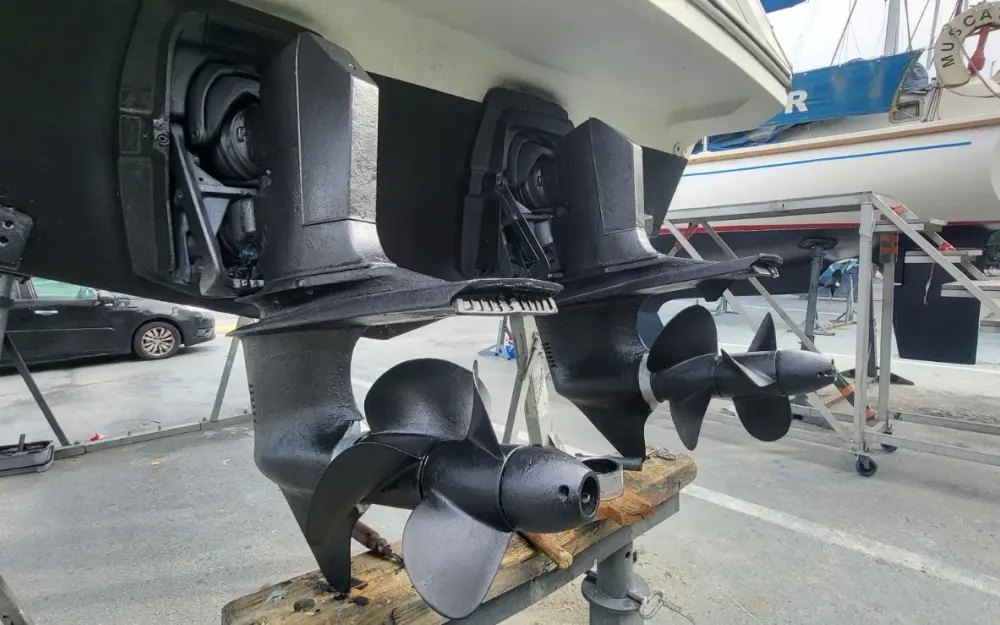 slider 3 Beneteau Flyer 8
