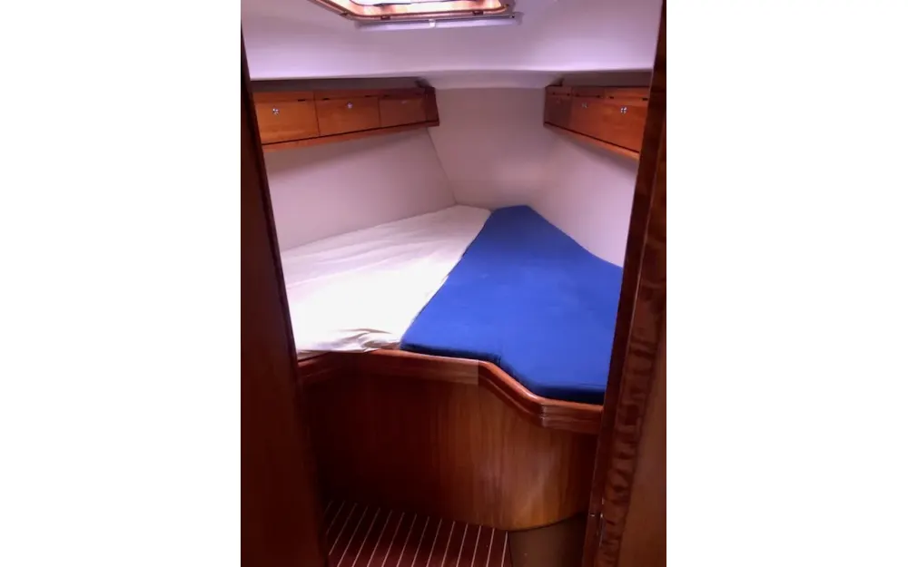 slider 17 Bavaria  33 cruiser