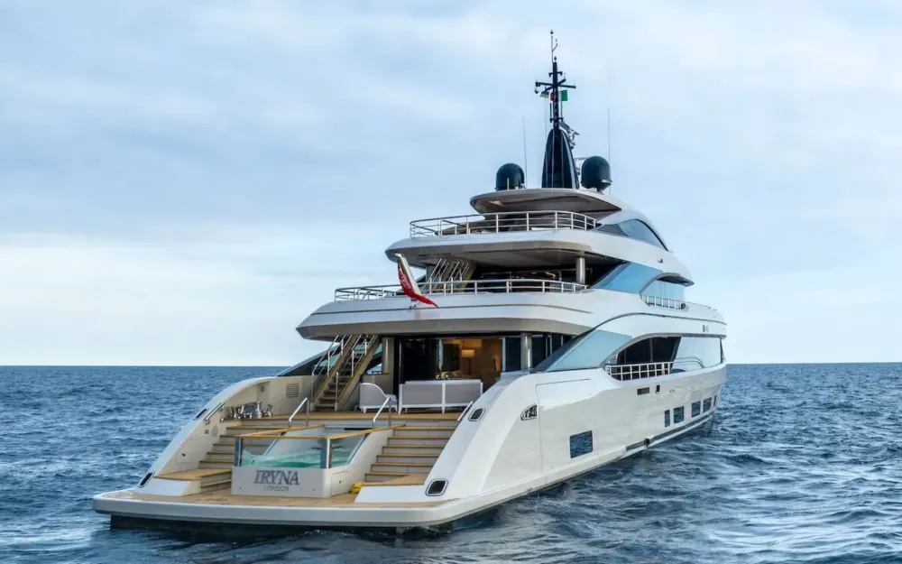 slider 3 Benetti  50
