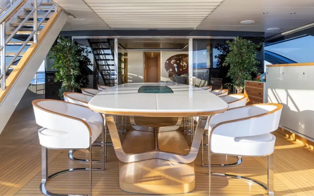 slider 10 Benetti  50
