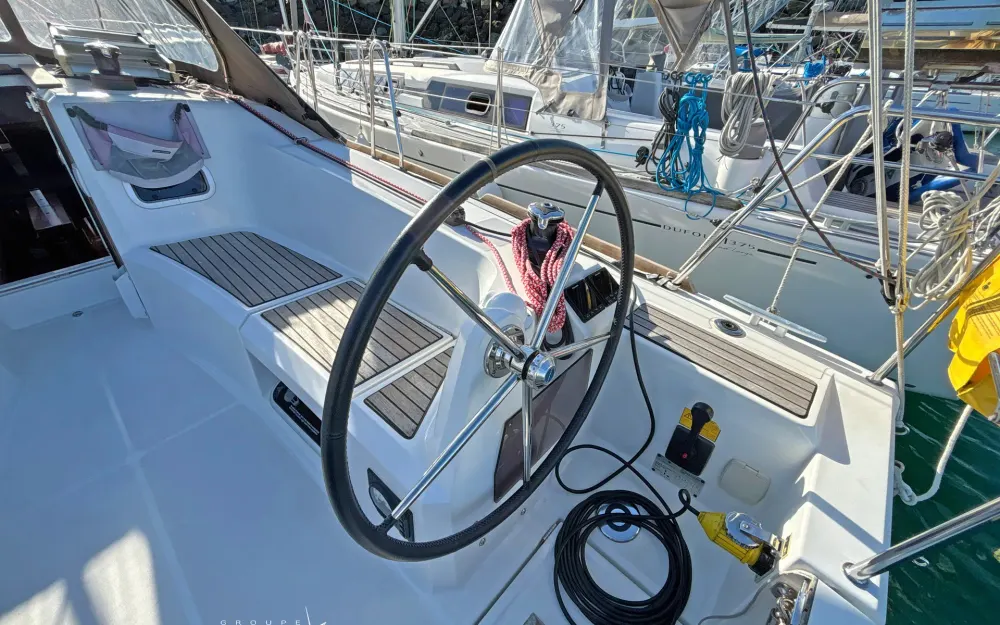 slider 5 Jeanneau Sun Odyssey 349 Performance