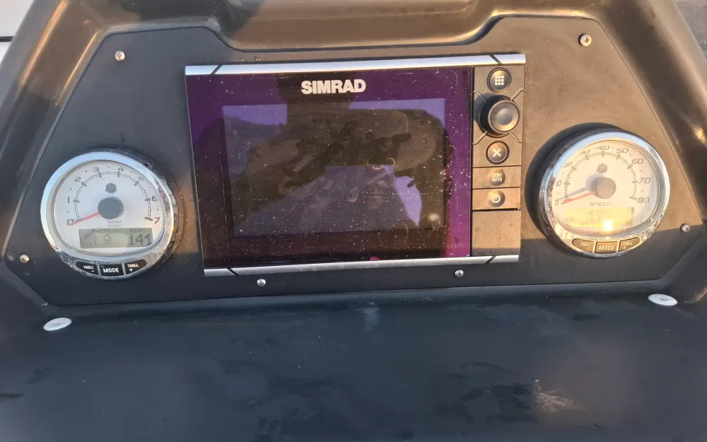 slider 4 Quicksilver Activ 755 Sundeck