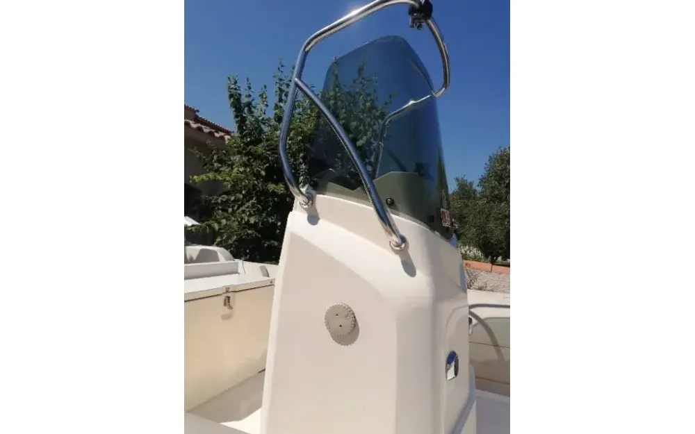 slider 2 Capelli Tempest 570