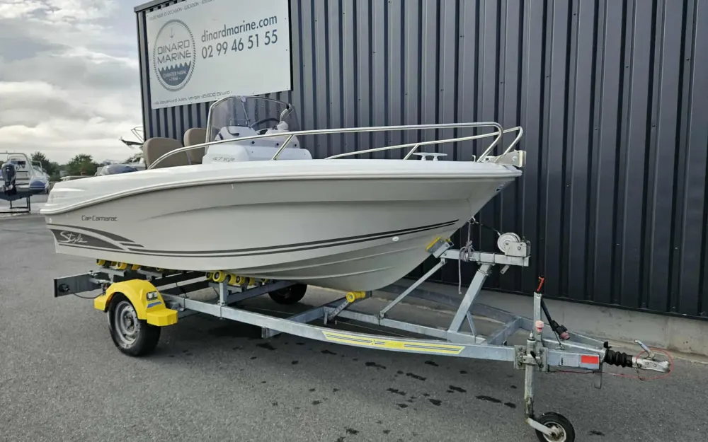 slider 3 Jeanneau Cap Camarat 4.7 CC Style