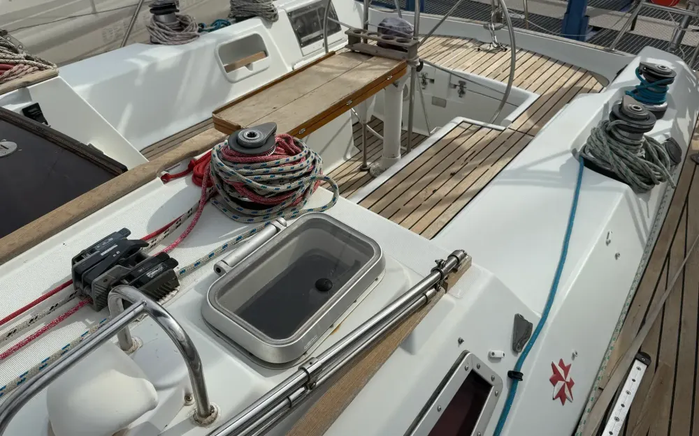 slider 21 Jeanneau Voyage 12.50