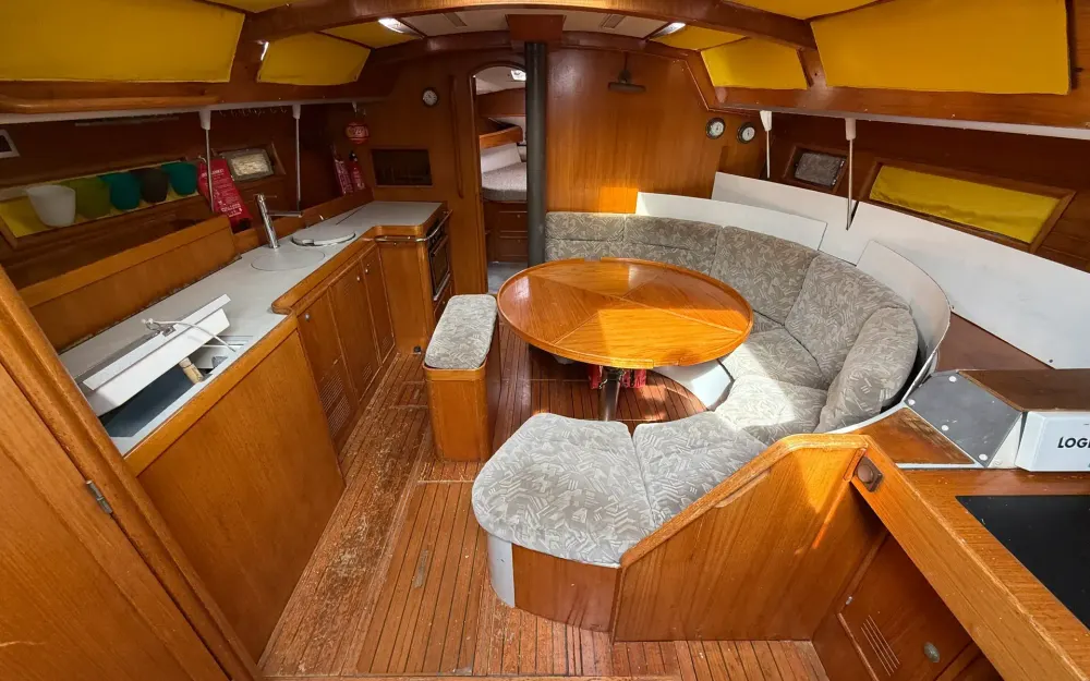 slider 23 Jeanneau Voyage 12.50