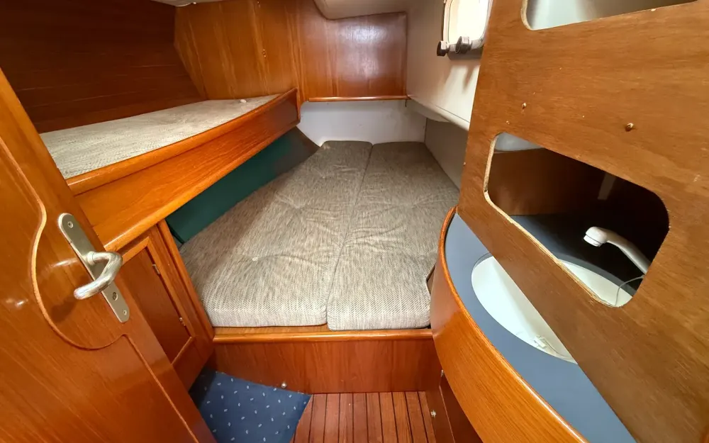 slider 28 Jeanneau Voyage 12.50