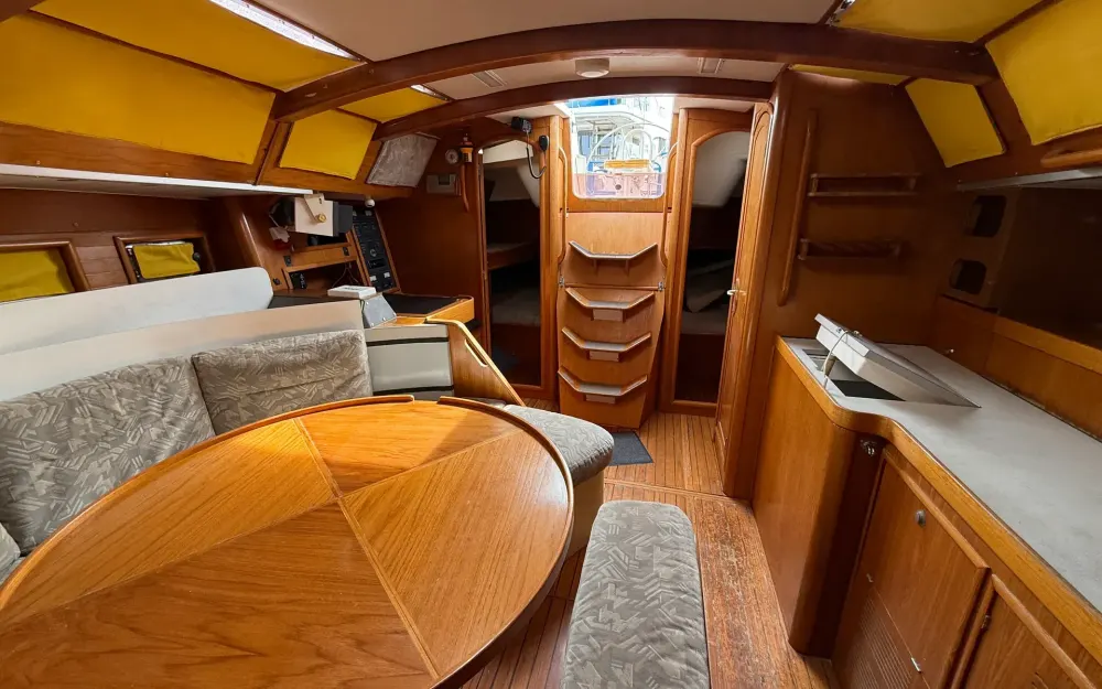 slider 37 Jeanneau Voyage 12.50