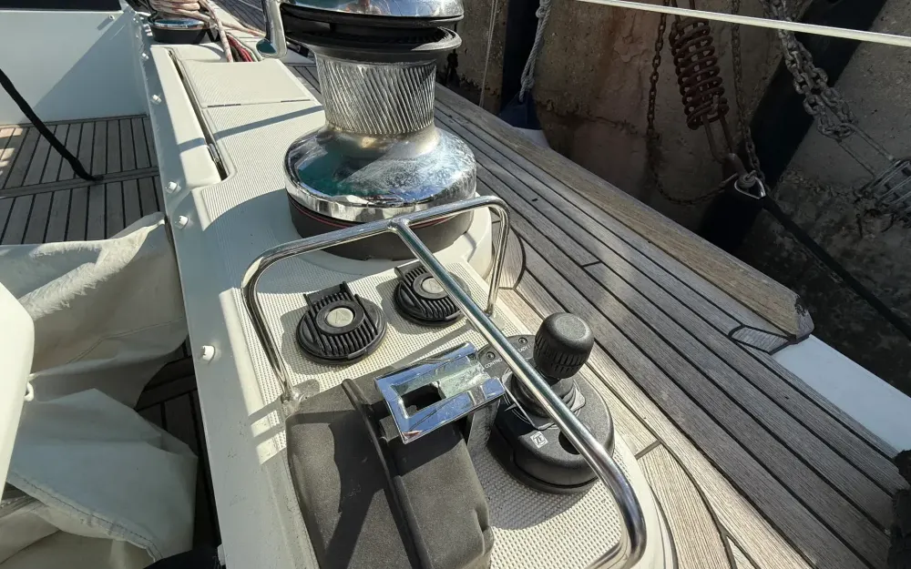 slider 11 Beneteau Sense 50