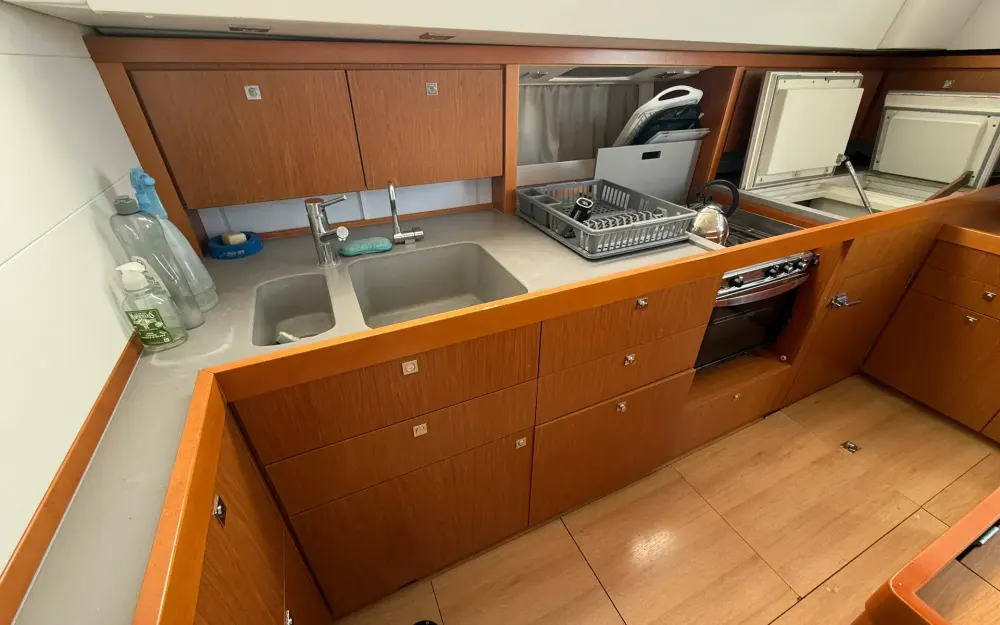 slider 30 Beneteau Sense 50