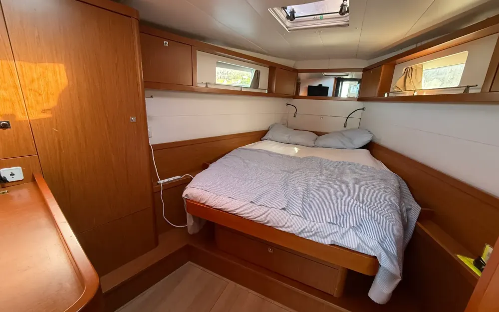 slider 35 Beneteau Sense 50